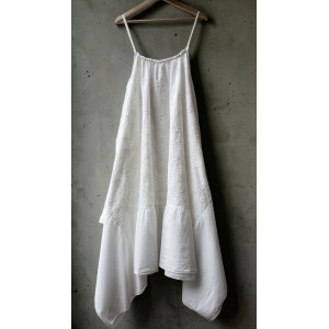 Broderie lace romance dress