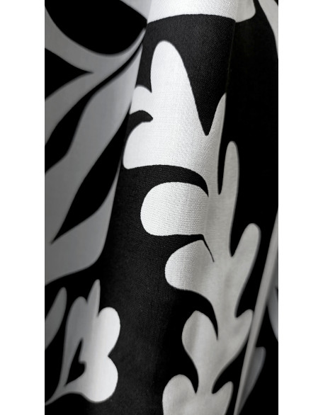 A day in the tropics dress (black)