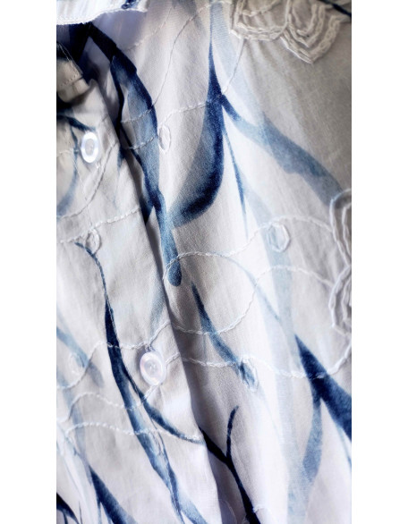 Blue leaves shirt