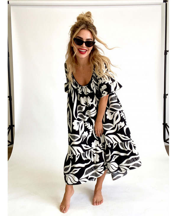 A day in the tropics dress (black)