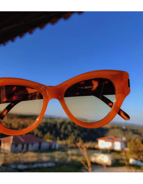 Evora by Cardi eyewear (caramel tartarouga)