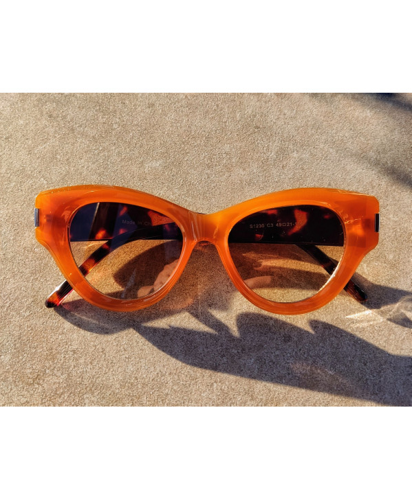Evora by Cardi eyewear (caramel tartarouga)